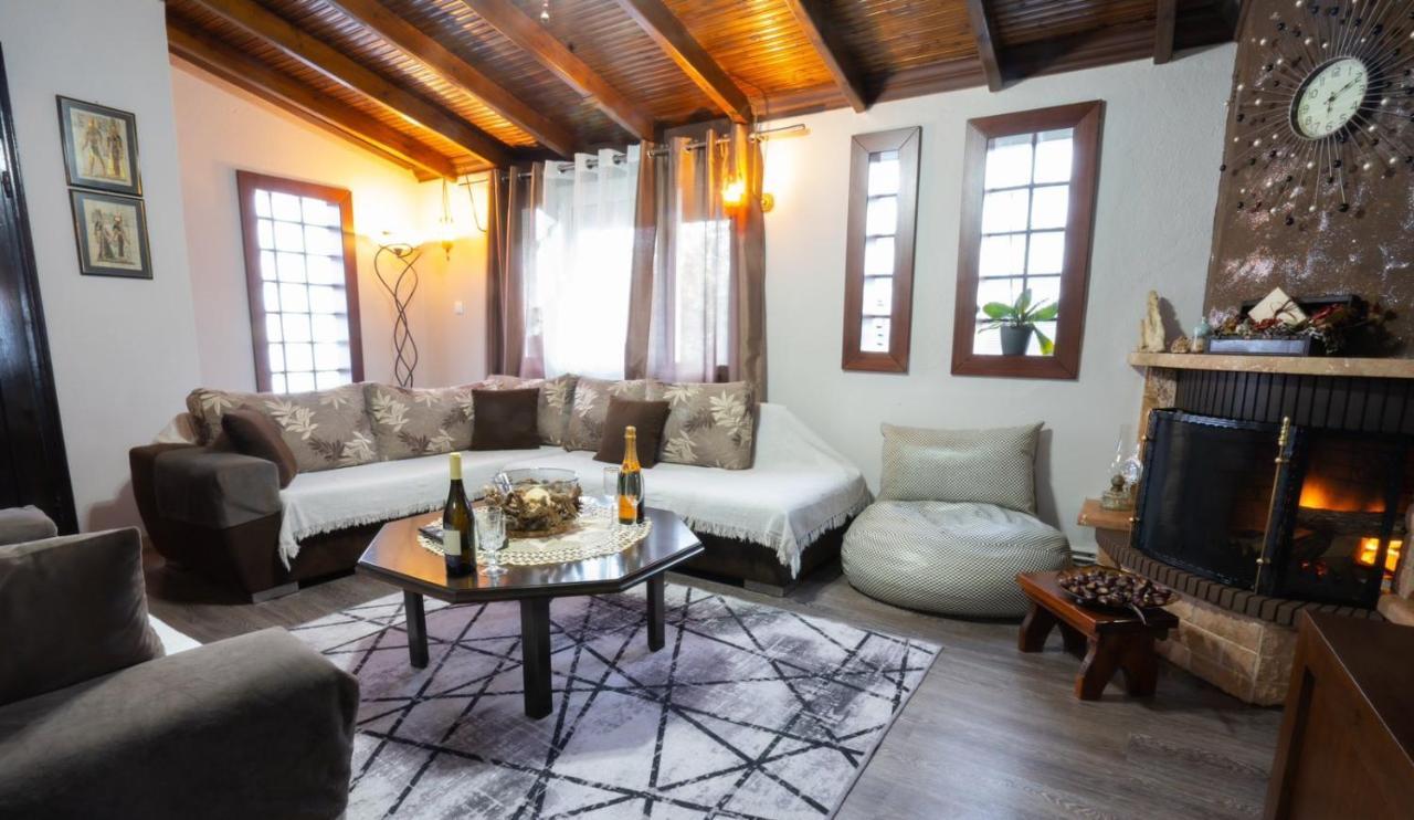 Casa Rita Aridaia
